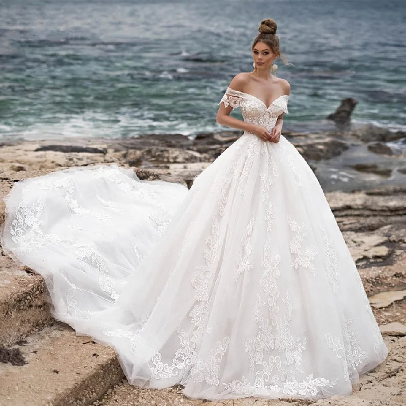 Act Now Women's A-Line Appliques Lace Up Wedding Dress