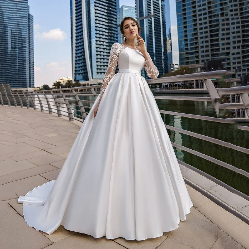Deal Alert Women's Lace Long Sleeved Satin Wedding Dress