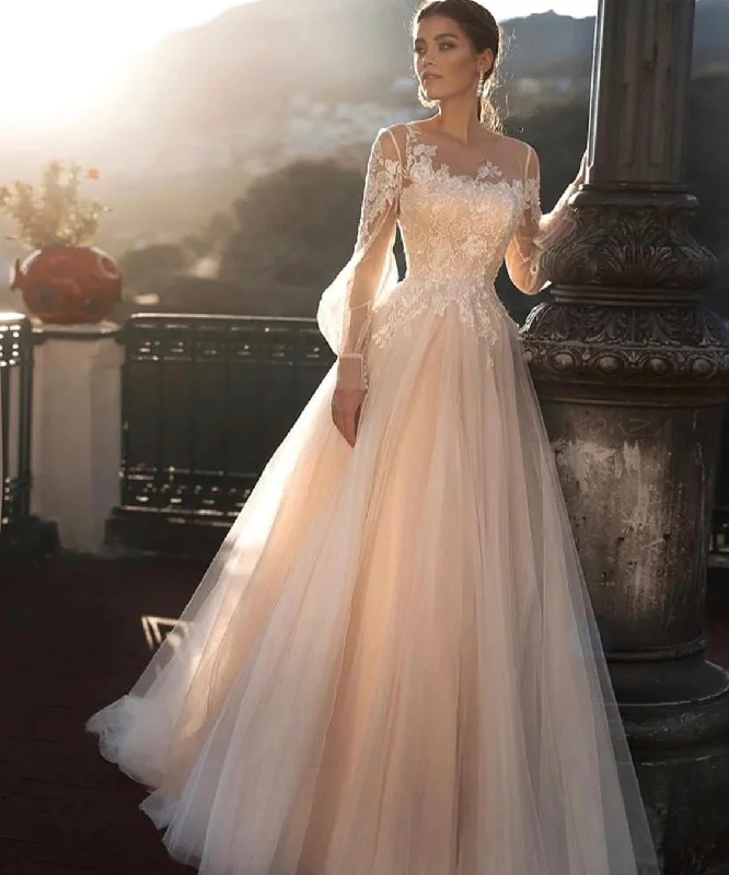 New Markdowns Women's A-Line O-Neck Lantern Sleeve Lace Wedding Dress