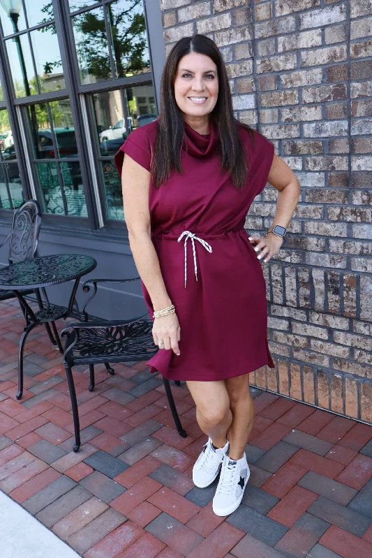 Unmissable Offer Shelly Dress- Burgundy