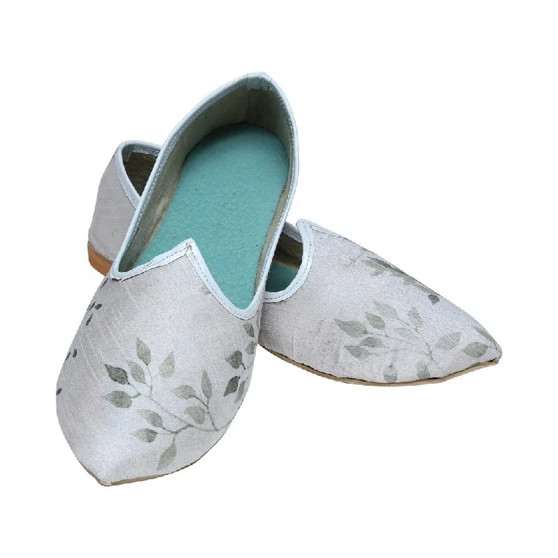 Price Slash White And Green Floral Print  Mojari Juti For Men - BLSNT0126