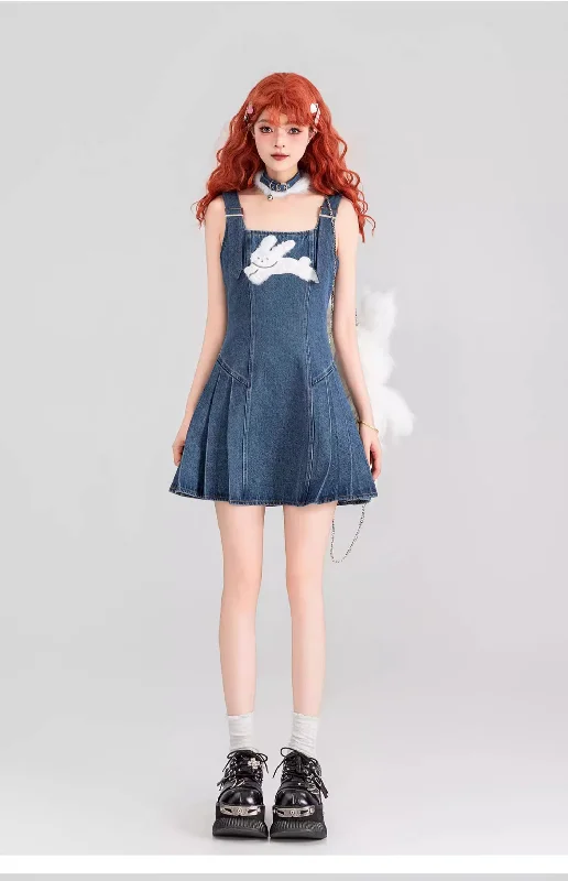 Deep Discounts Retro Bunny Denim Suspender Dress