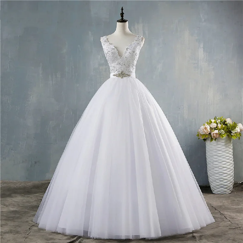 Limited Edition Women's V-Neck White Vintage Wedding Dress
