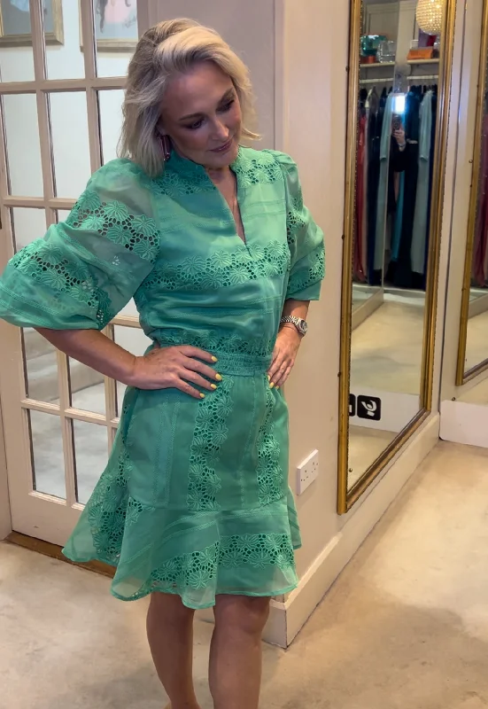 Great Bargains Blair Kelli short organza dress