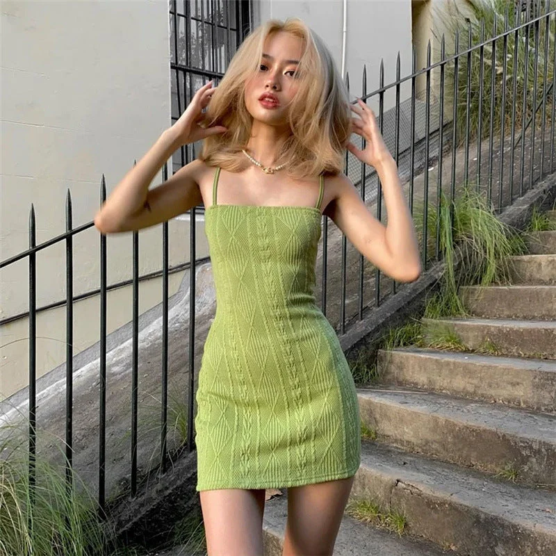 Don’t Miss Out Slim Shoulder-less Summer Dress