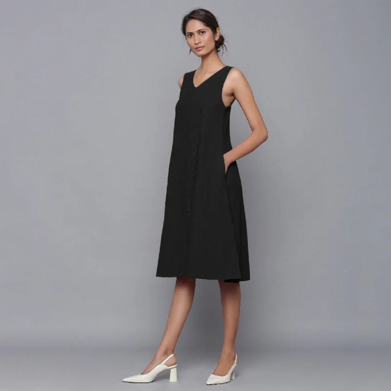Unmissable Offer Black Warm Cotton Corduroy Knee Length Flared Dress