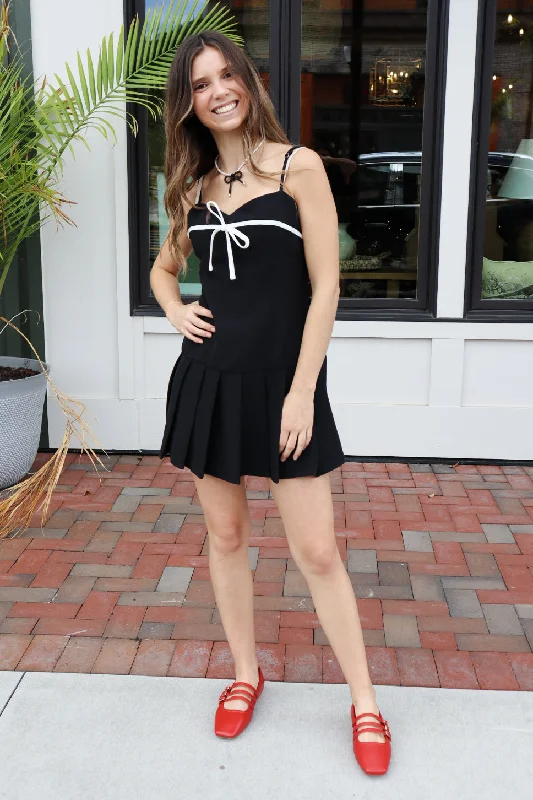 Deal Zone Black Game Day Dress